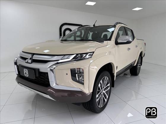MITSUBISHI L200 TRITON 2.4 16V TURBO DIESEL SPORT HPE-S TERRA CD 4P 4X4 AUTOMÁTICO